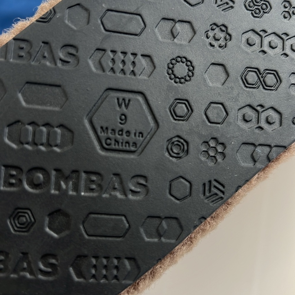 Bombas Brown Sherpa Slip-On Slippers - Picture 8 of 9